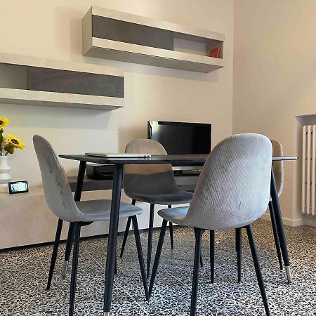 Lotus Home Eleganza E Accoglienza A Mantova Exterior photo
